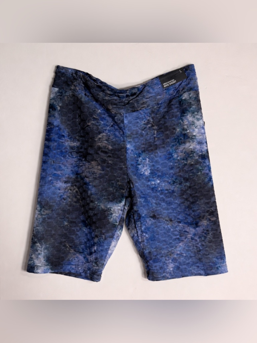 🚨BOGO FREE Women’s Blue/Black Tie-Dye Bike Shorts Size Large